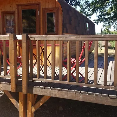 Campsite Ma Roulotte Sous Les Chenes 