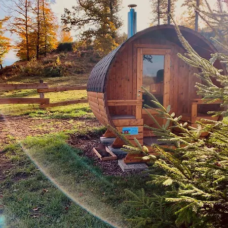 Ma Roulotte Sous Les Chenes 